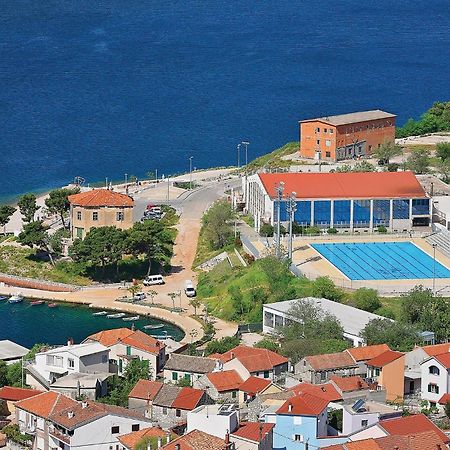 2 Bedroom Beautiful Home In Sparadici Grebaštica Buitenkant foto